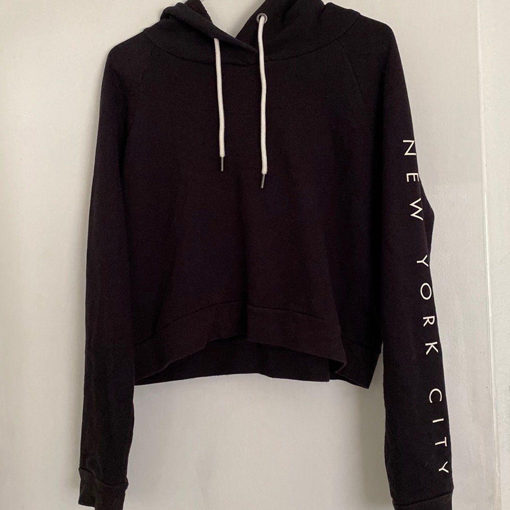 Aeropostale Black Cropped Hoodie Pullover | Small | Soft